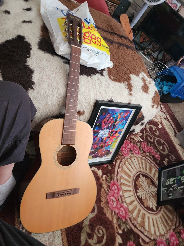 Guitar needs strings and repair