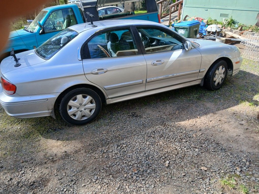 2005 Hyundai Sonata