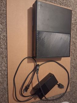 Xbox one video game set up & TV