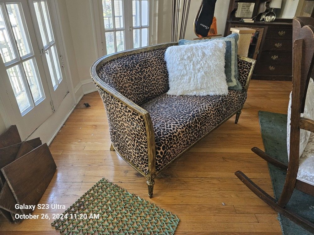 Leopard Settee