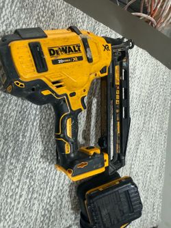 Dewalt