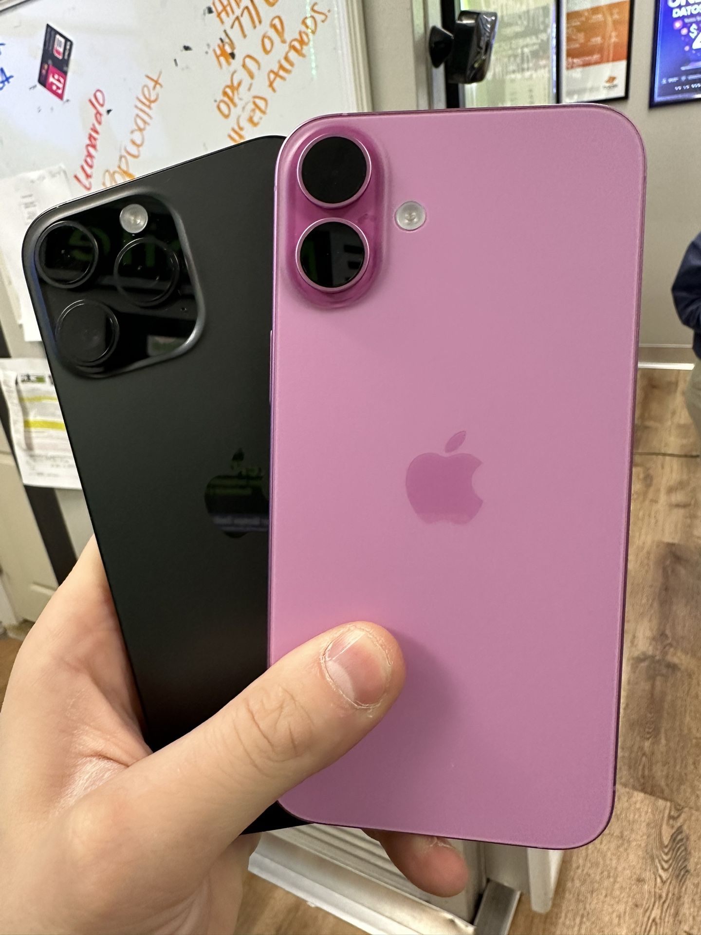 Unlocked iPhone 16+ 128GB Pink