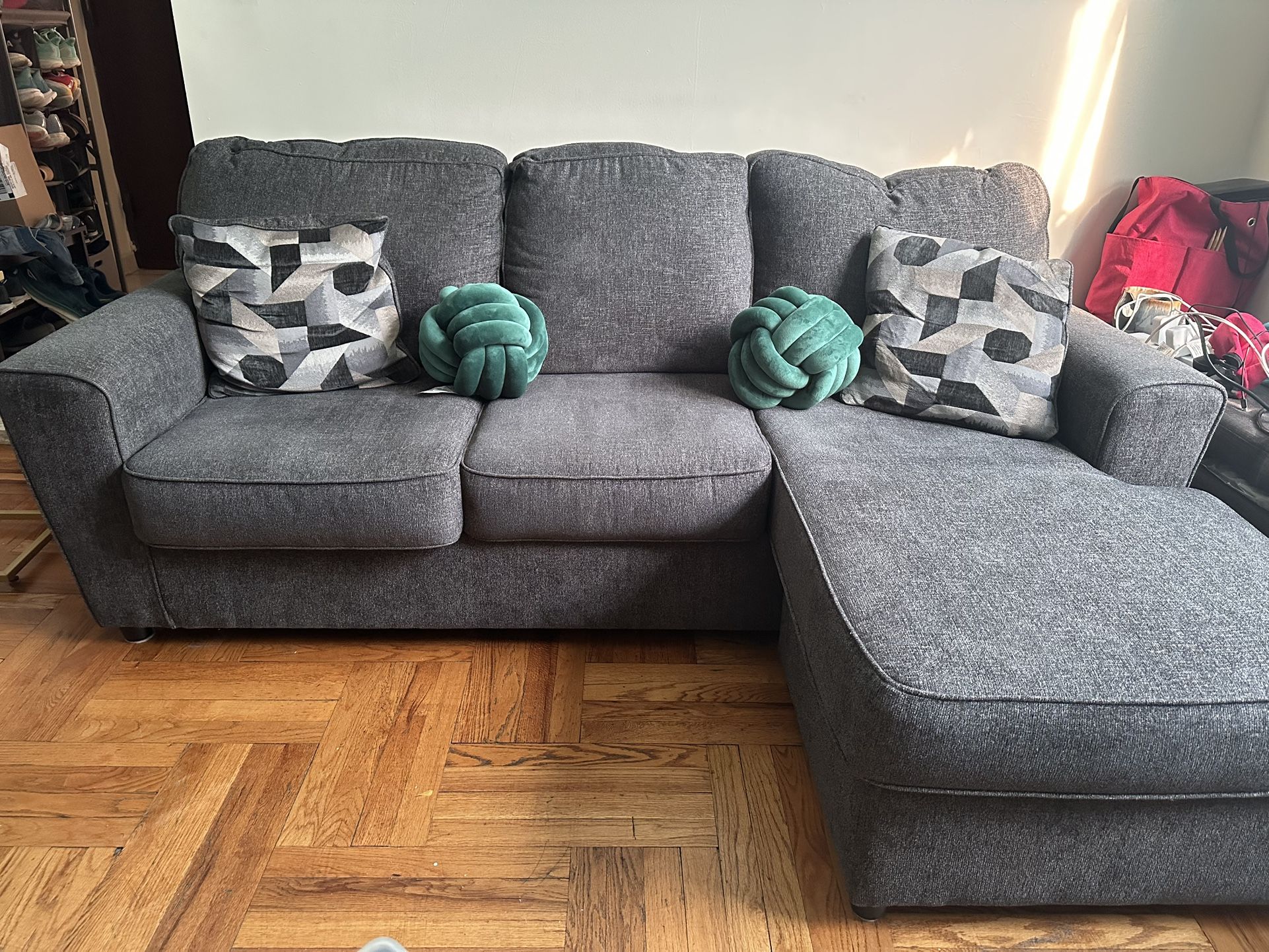 Ashley Furniture Cascilla Sofa Chaise