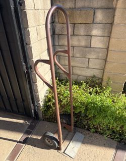 Dolly Metal Hand Truck with wheels