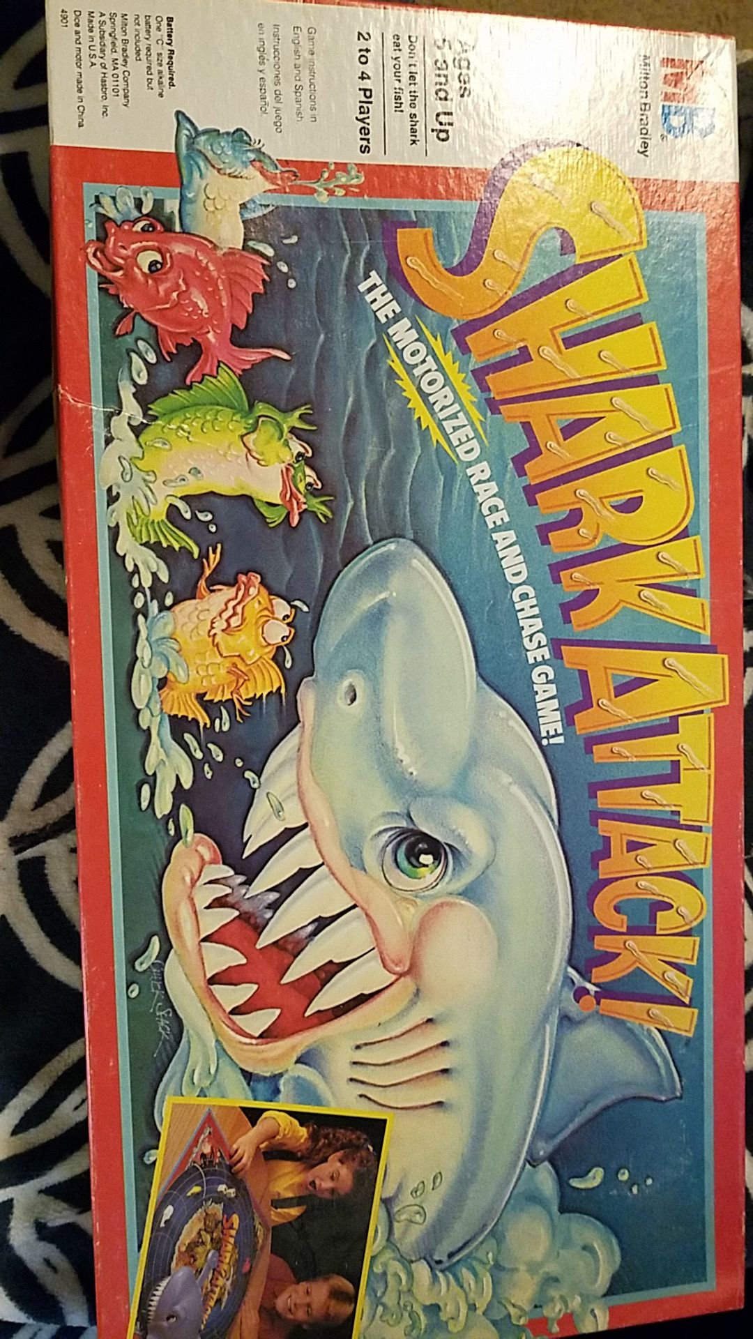 Shark attack board game