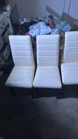 4 white/cream dining chairs