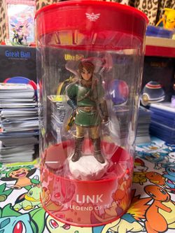 Limited Link The Legend of Zelda Collectible Figure Tokyo Nintendo Store