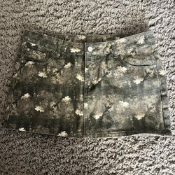 Camo Mini Skirt 