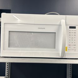 Frigidaire white microwave 250