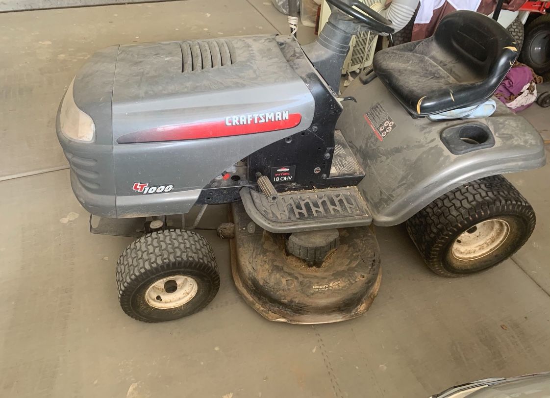 Craftsman Lawn Tractor