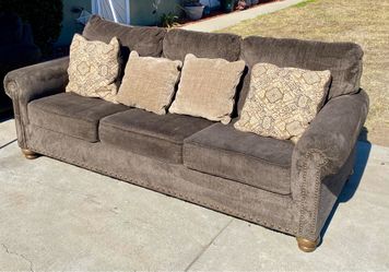 Ashley Furniture Stracelen Sofa Brown… a set couches  3 person couch and a love seat 2