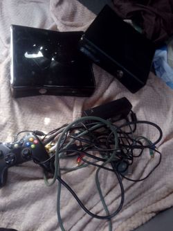 Xbox 360 S (Model 1439) with controller, power supply, HDMI + AV cables – no hard drive