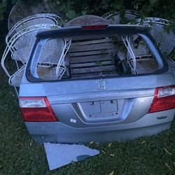 2007 honda odyssey rear bumper and trunk door 