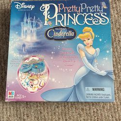 Disney Pretty Pretty Princess Milton Bradley Game Board Game Special Edition Cinderella