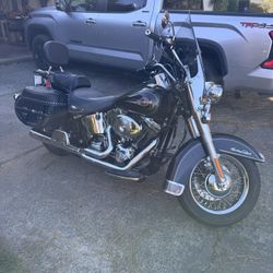 Harley Davidson Windshield And Saddle Bags 