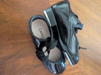 Girls tap shoes - excellent condition