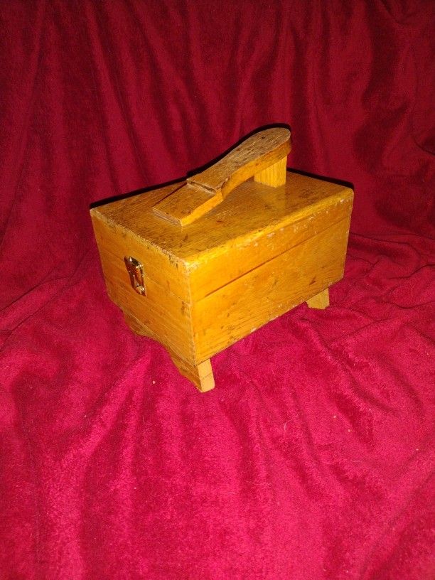 Vintage Shoe Shine Box