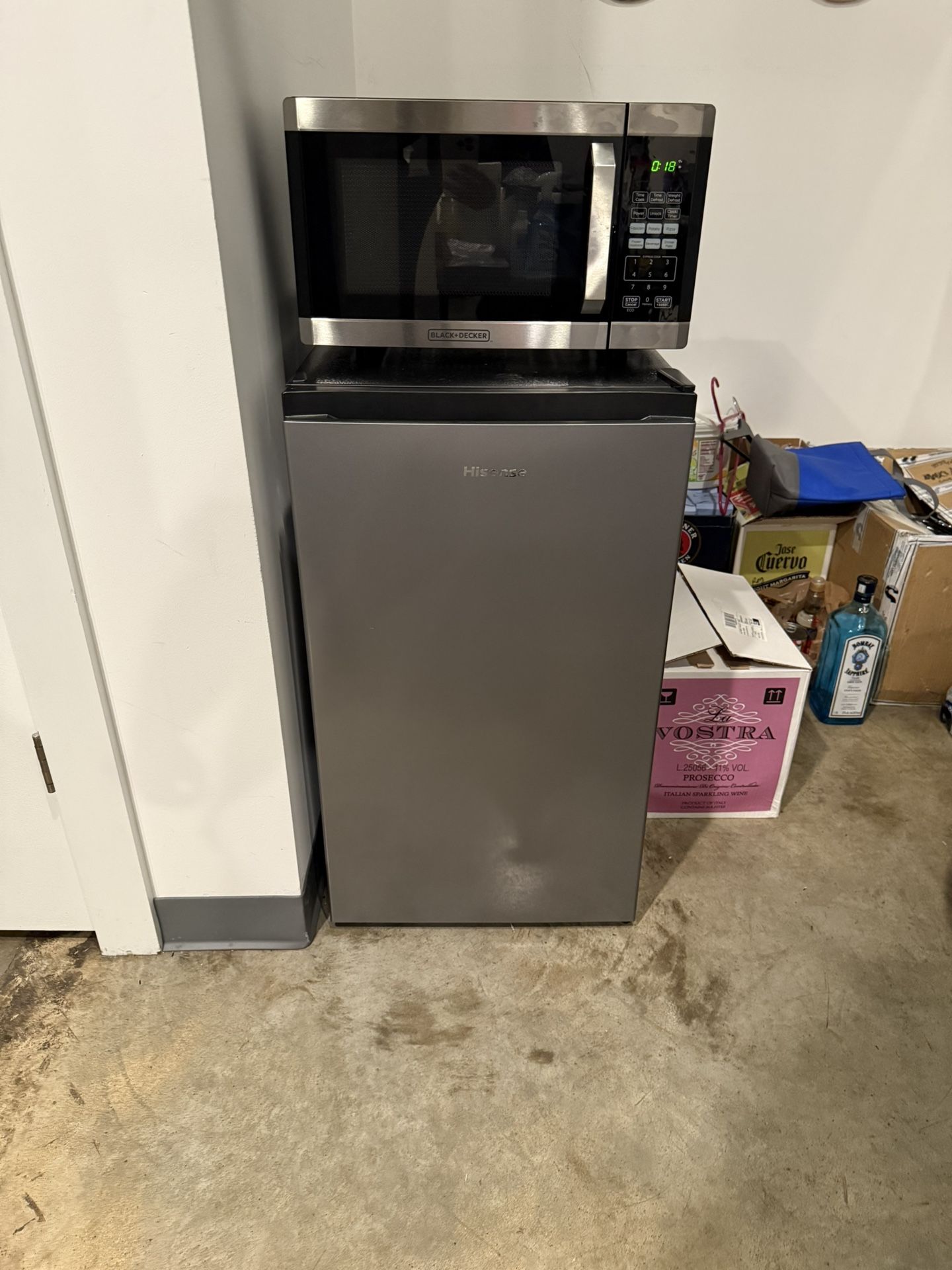 Mini Fridge