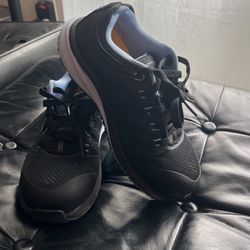 Keen Women’s Vista Carbon Fiber Toe Shoe Size 5M