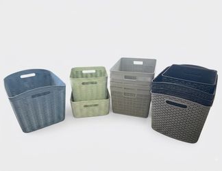 Plastic Storage Baskets Mixed Sizes and Colors (Priced Individually)