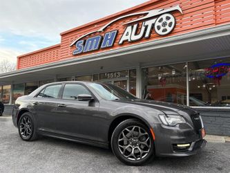 2018 Chrysler 300 S