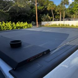 Roll And Lock For Ram 1500 Standard 5.5’ Bed With Keys