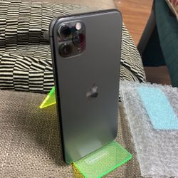 iPhone 11 Pro Max Unlocked 
