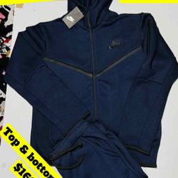 Navy Blue Nike Tech Fleece 