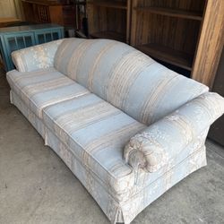 Sofa / Couch