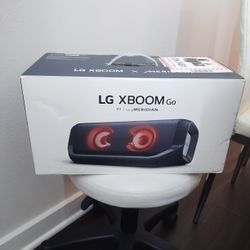 LG XBOOM Go P7