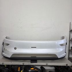 2025 2026 Tesla Model Y FRONT BUMPER OEM 