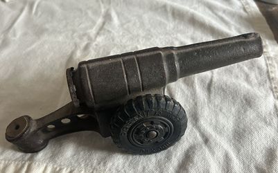 Premier USA Big Bang Cast Iron Cannon Vintage 1960'S