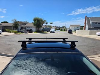 Thule roof racks for Toyota Prius generation 3