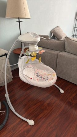 Baby swing