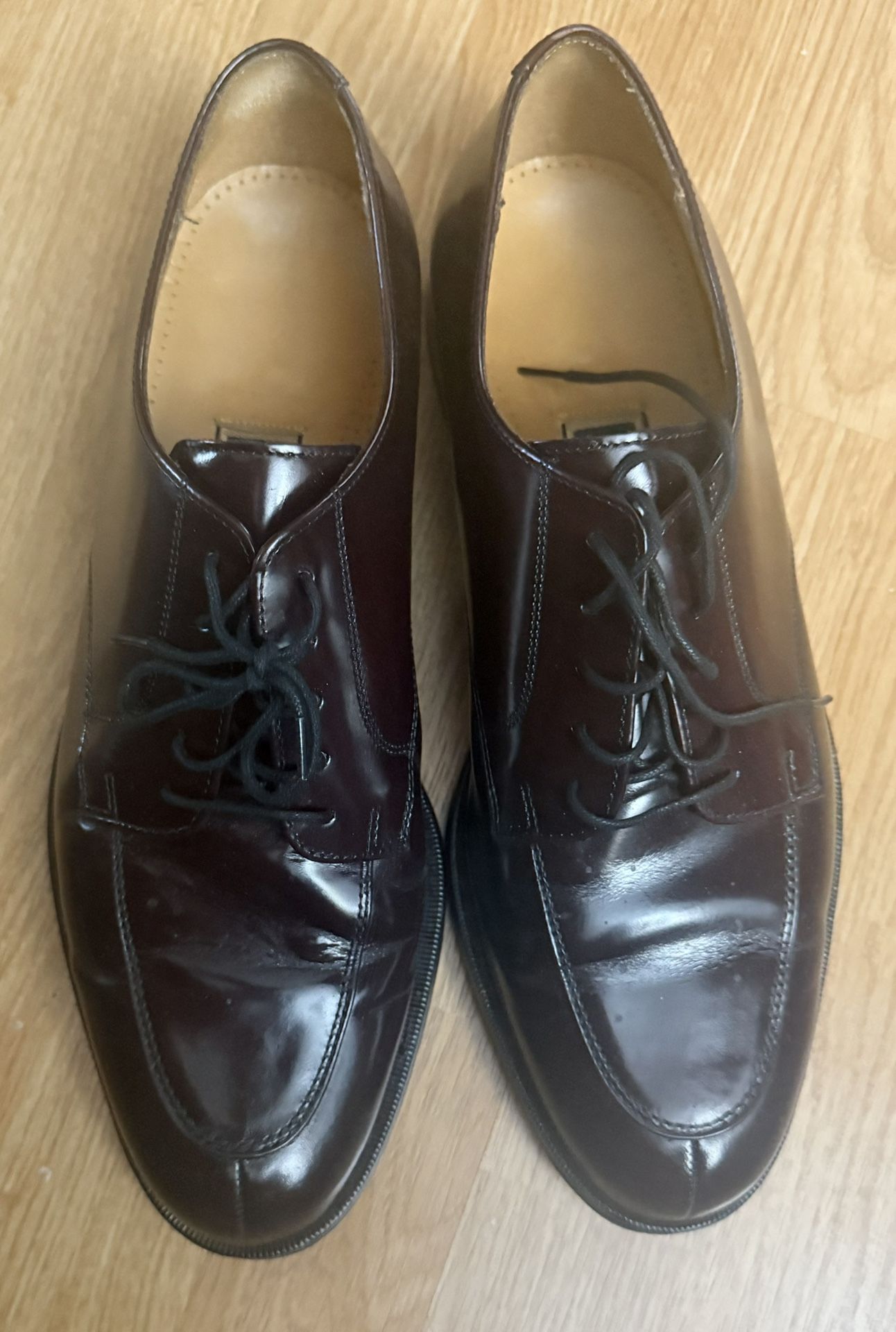 Men’s Leather Dress Shoes 10 1/2 Men’s Warehouse