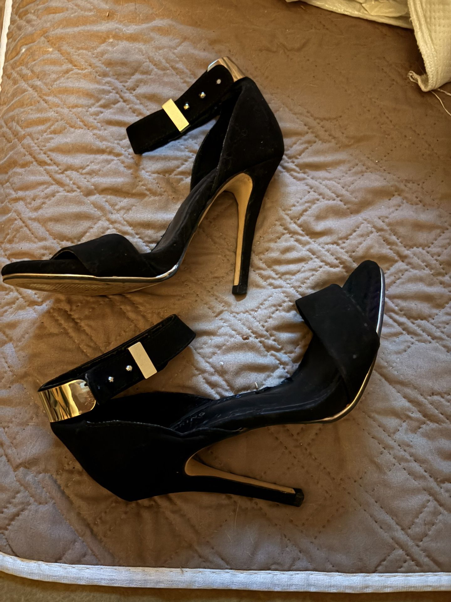 High Heels Women’s Nice! Read Info