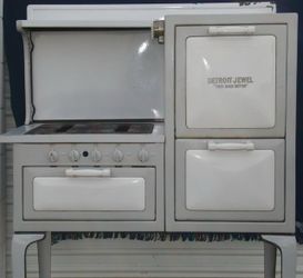 1927 Detroit Jewel Gas Stove