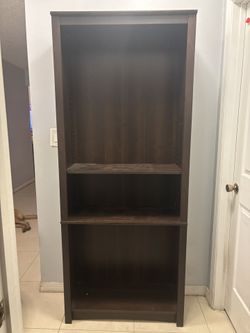 Bookshelf 