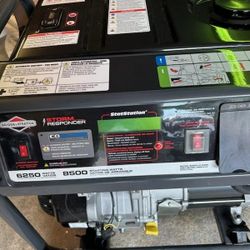 Briggs & Stratton Generator 