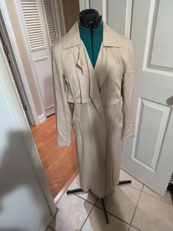 Trench Coat   (Ladies)
