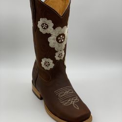 Women’s Western Cowgirl White Flower Embroidered Boots