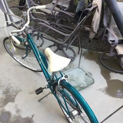 Hercules 1960’s Ladies Bike