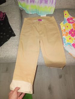 Girls size 12 Bermuda shorts