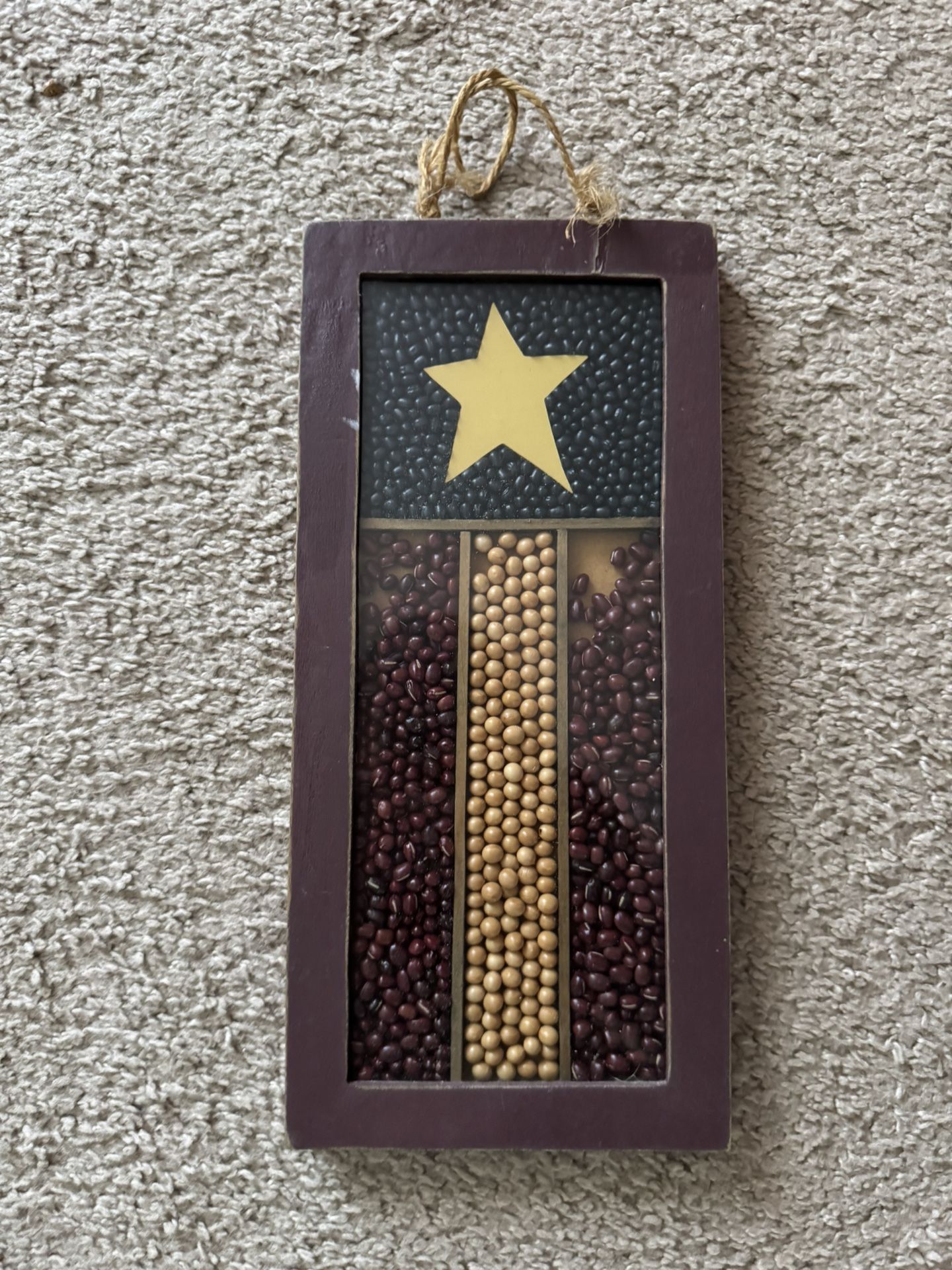 Rustic Americana Wall Hanging – Star & Stripes Design