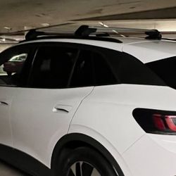 VW iD4 OEM Roof Rack Cross Bars