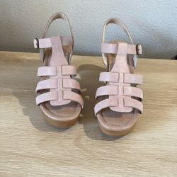 Women’s 7 1/2 Nude Heels
