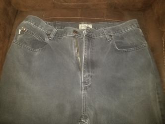 L.L. Bean 37x32 Black Classic Fit Straight Leg