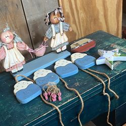 Antique Collectibles. . Made Of Wooden 