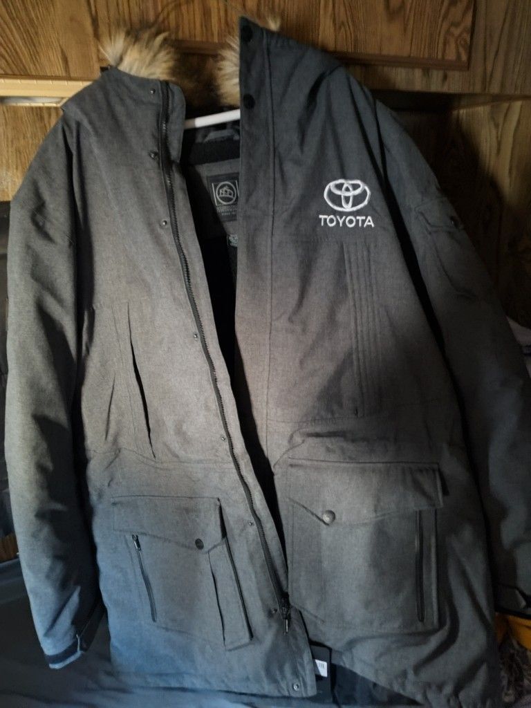 Toyota Men's Explorer Parka - EPK-2
