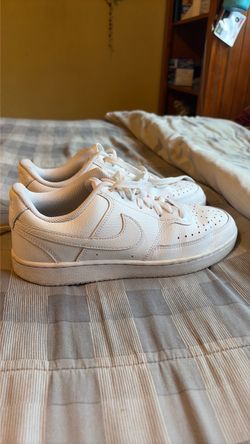 Nike Court Vision Low